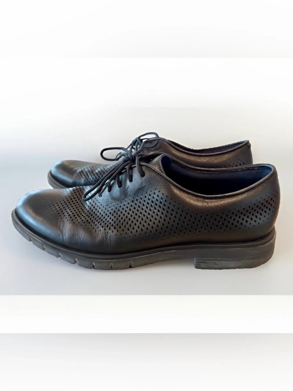 Cole Haan Men's 11.5 M GrandFlex Laser Oxfords Black Leather Style C40331